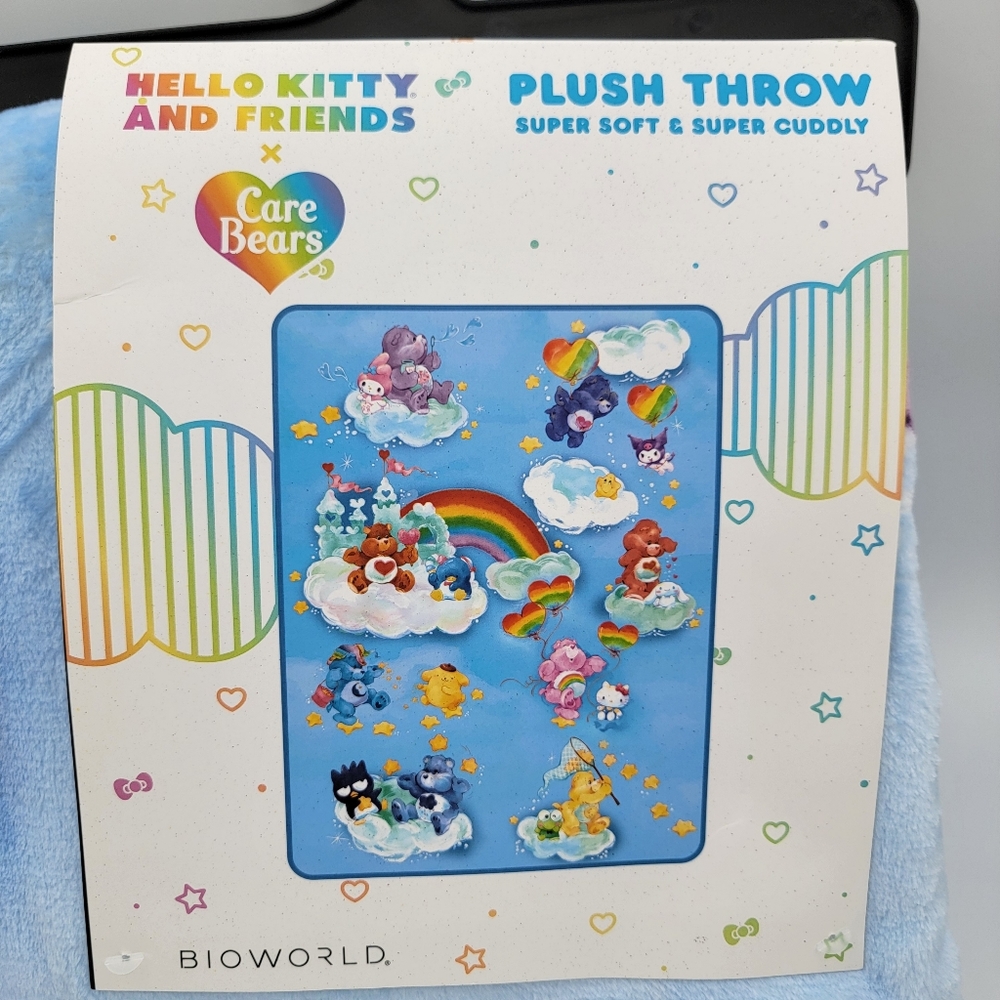 Hello Kitty & Care Bears Plush Throw Blanket NEW #1790 & 1791 - Picture 4 of 14